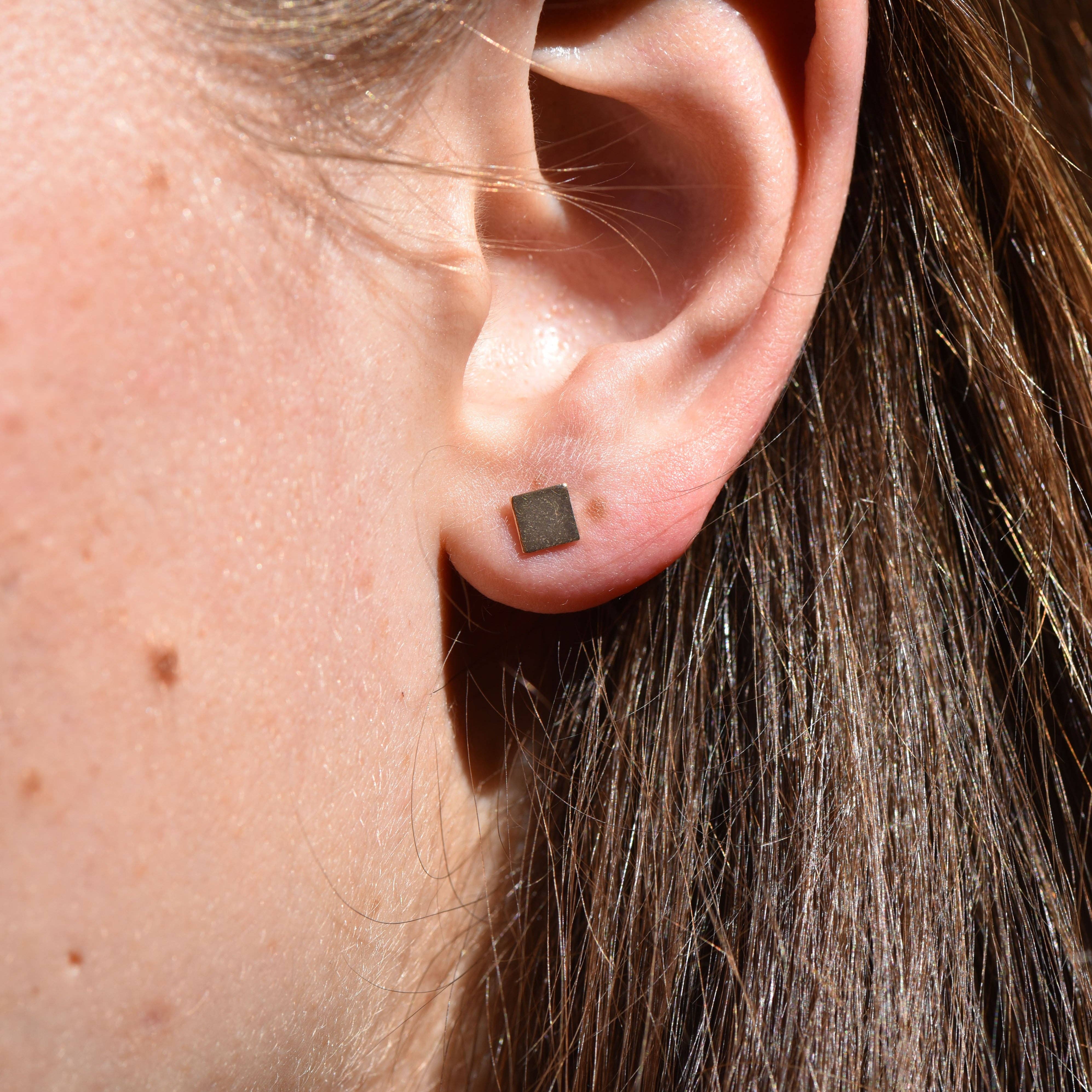 Carré Post Earrings, photo 3 of 3