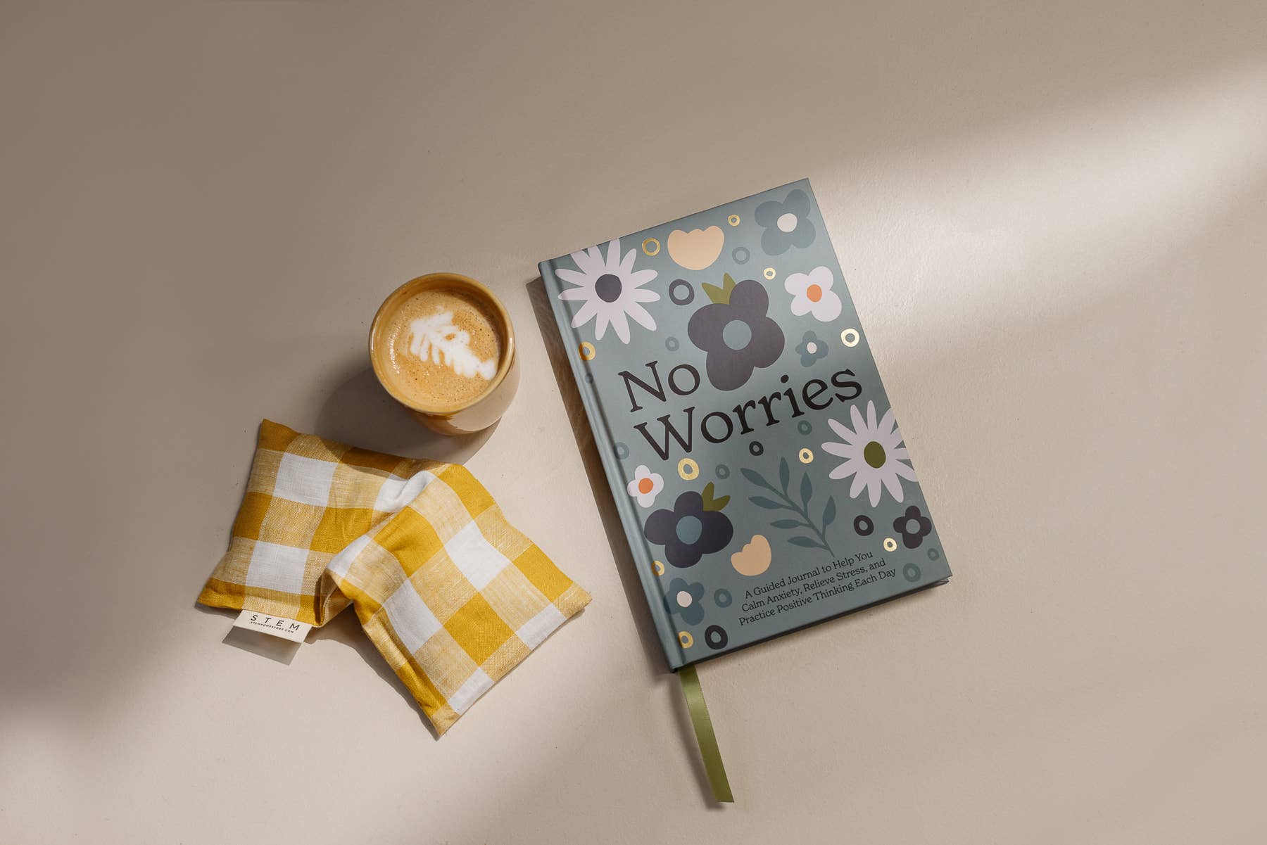 No Worries: A Guided Journal to Help You Calm Anxiety, photo 2 of 6