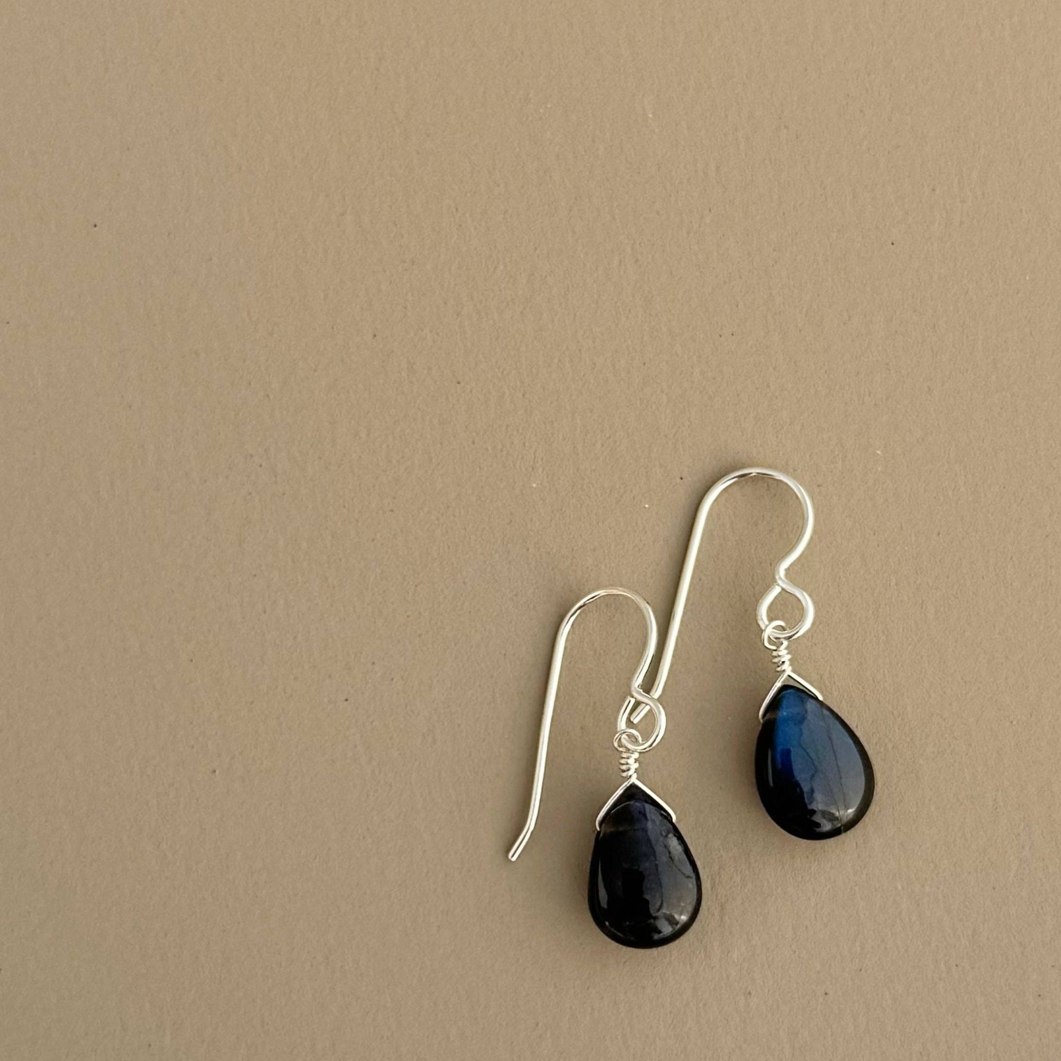 Labradorite Drop Earrings: Sterling silver, photo 1 of 3